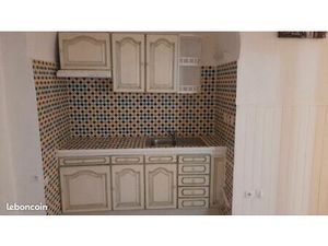 T2 de 50 m2 à Valreas ■Situé au rez-de-chaussée  composé 1 chambres un grand sejour  cuisi