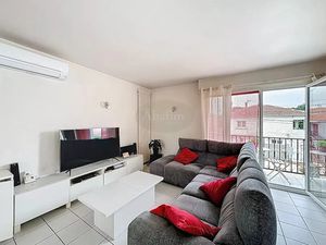 Vente maison 9 pièces 235 m² à Tarbes (65000)  276 000 €