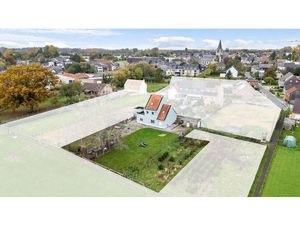 Huis te koop in Denderhoutem met 4 slaapkamers