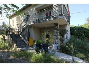 Maison Bedoin 9 pièces 204.72 m2 sur 1373 m² de terrain constructible.