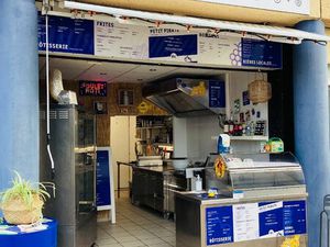 Vente commerce 18 m² Hourtin (33990)