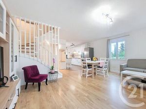 Maison à vendre - 4 pièces - 78 17 m2 - Bargemon - 83 - PROVENCE-ALPES-COTE-D-AZUR