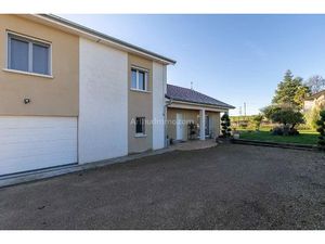 Maison de 2014 DPE B 125 m² 4 chambres 1180 m² de terrain