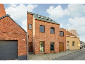 Huis te koop in Berendrecht met 5 slaapkamers