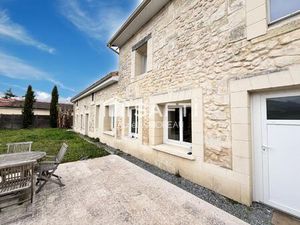 Vente maison 6 pièces 172 m² Ambarès-et-Lagrave (33440)