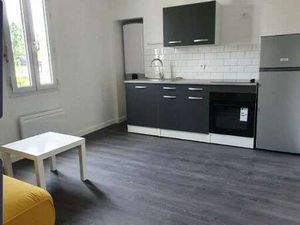 Location Appartement 2 pièces Meublé à La Selle-Craonnaise (53800) : à louer 2 pièces Meub