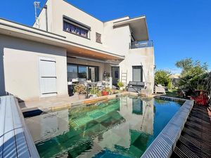 Vente maison 4 pièces 131 m² à Agde (34300)  582 000 €