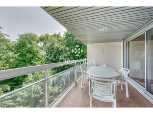 Vente appartement 5 pièces 105 m² à Saint-Germain-en-Laye (78100)  595 000 €