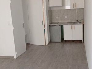 Grand studio rénové 30m2