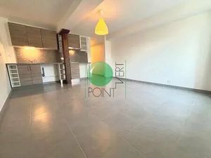 Proche LA FERTE ALAIS