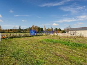 Vente terrain 700 m² à Allonnes (49650)  38 500 €