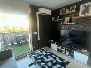 Vends appartement ensoleillé T2 de 43m2 et une terrasse de 11 55m2   climatisé