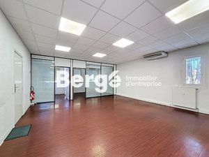 Vente locaux professionnels 195 m² à Cagnes-sur-Mer (06800)  758 800 €