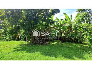 Vente terrain 1300 m² à Le francois (97240)  198 000 €