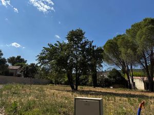 Vente terrain 751 m² à Les Matelles (34270)  319 000 €