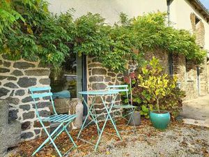 Vente Maison Piscine à Pleugueneuc (35720) : à vendre Piscine / 175m² Pleugueneuc