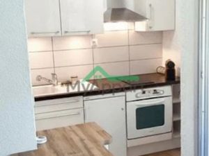 Location meublée appartement 2 pièces 32 m² à Argeles-sur-mer (66700)  600 €