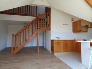 Location appartement 2 pièces 52 m² à Blois (41000)  560 €