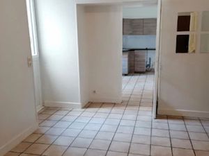 Location appartement 3 pièces 55.45 m² à Puiseaux (45390)  630 €