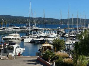 Vente Appartement 5 pièces de 117m² - 83240 Cavalaire-sur-Mer