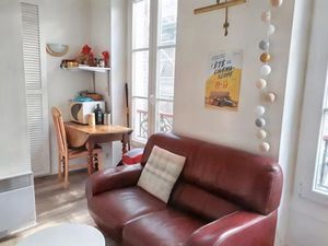 Location meublée appartement 1 pièce 20 m² à Paris 8ème (75008)  780 €