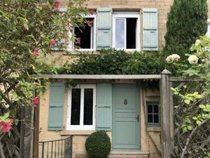 Location maison 4 pièces 90 m² à Saint-Alban-de-Roche (38080)  880 €