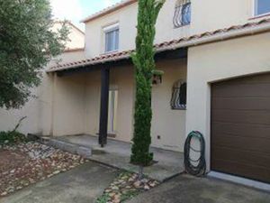 Villa T6 à louer à l'année avec garage