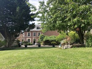 Maison indépendante - 7 pièces - 4 chambres - 140 m2 - 670 0