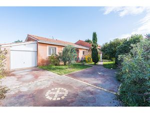 Maison individuelle T5 de 132 m2 à Roquettes