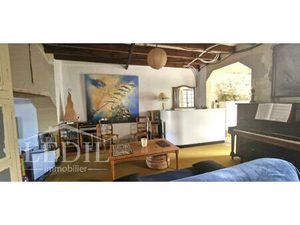 Maison avec jardin et garage