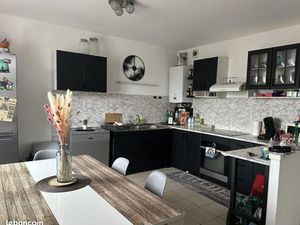 Appartement F3 avec petit balcon