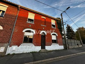 Maison semi individuelle - 2 chambres - jardin