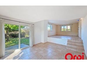 Maison Minzier 116 m² T-4 à vendre  590 000 €