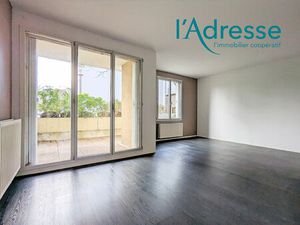 Location appartement 2 pièces  51.52m²  Torcy