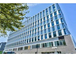 Location bureau MONTIGNY LE BRETONNEUX 6 138 m²