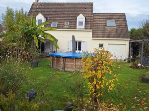 Maison 5 pièces 126 m2 env.   terrain 425 m2 et Garage