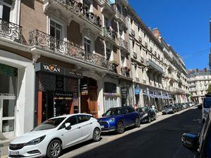 Location Local commercial 53m² GRENOBLE 38000
