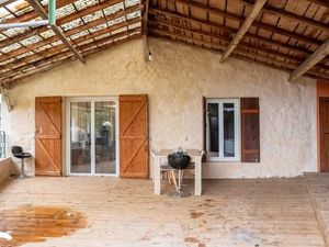 Vente maison 3 pièces 60 m² à Lestiac-sur-Garonne (33550)  189 792 €