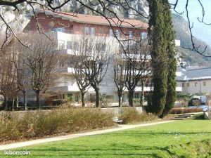 Saint-Egrève - Appartement T3 de 75m2 avec terrasse et garage