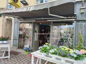 Vente Bureaux et commerces à Caen (14000) : à vendre / 62m² Caen