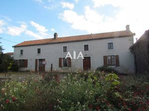 Vente maison 5 pièces 154 m² Bioussac (16700)