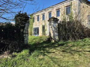 Vente propriété 2 pièces 365 m² à Rochefort (17300)  226 825 €