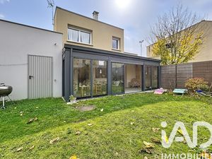Vente maison 5 pièces 100 m² à Pringy (77310)  269 900 €