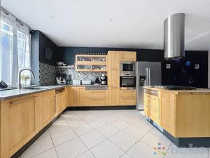 Vente maison 3 pièces 113 m² à Toufflers (59390)  250 000 €