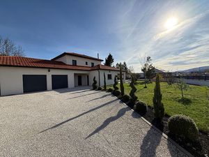 Vente maison 7 pièces 158 m² Renaison (42370)