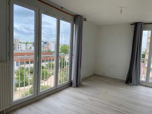 Vente appartement 3 pièces 56 m² Orléans (45100)