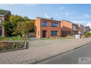 Maison à vendre avec terrasse et jardin   Grobbendonk (RBU68093)