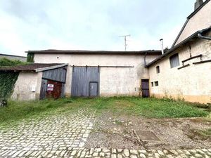 Evrange - Grange A Rehabiliter Sur Terrain De 6.96 Ares