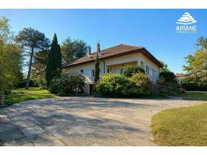 Vente maison 7 pièces 246 m² Chaponost (69630)