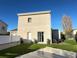 Vente maison 6 pièces 104 m² Montagny (69700)